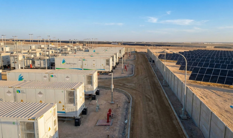 Parque Fotovoltaico Atacama Complex